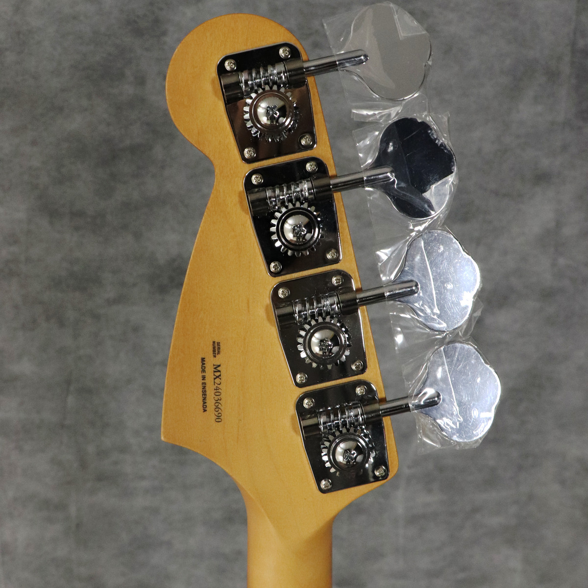 Fender MEX 【入荷待ち、ご予約受付中】 Player II Mustang Bass