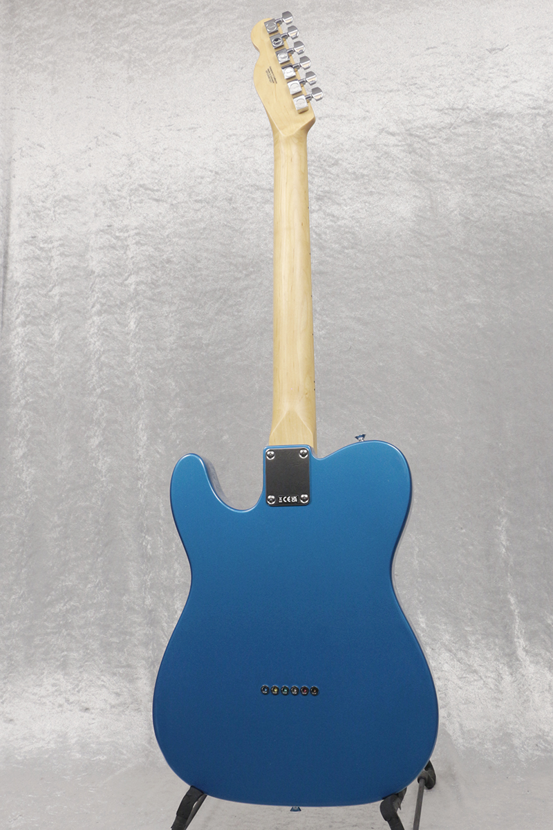 Fender / Standard Telecaster Maple Fingerboard White