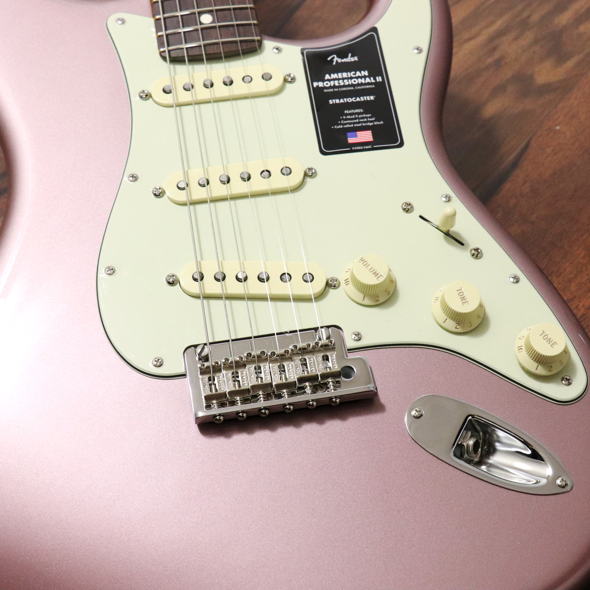 Fender / FSR American Professional II Stratocaster Burgundy
