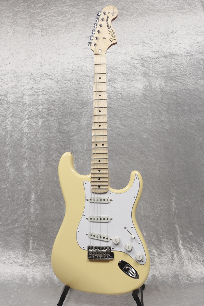 ギター Fender Yngwie Malmsteen Vintage White Fender Yngwie Malmsteen Stratocaster Electric Guitar Vintage