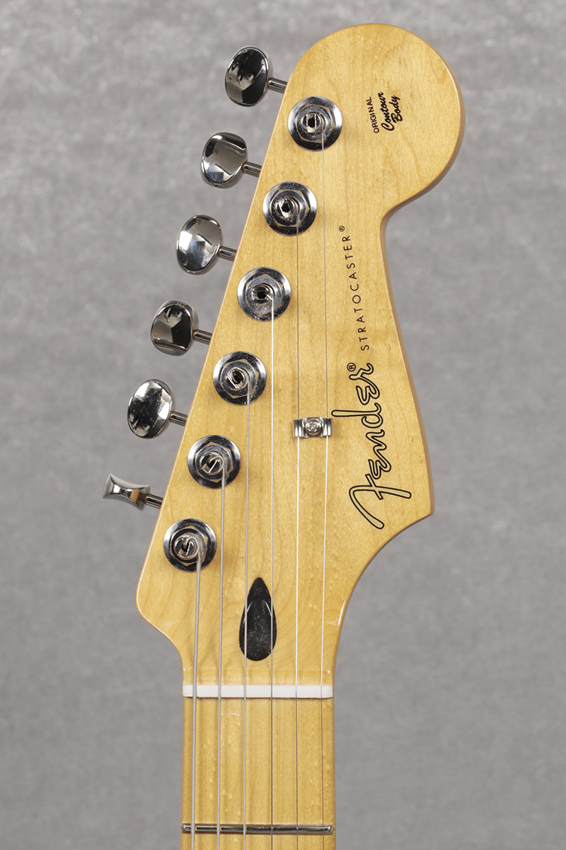 Fender / Limited Player II Stratocaster Black Pickguard