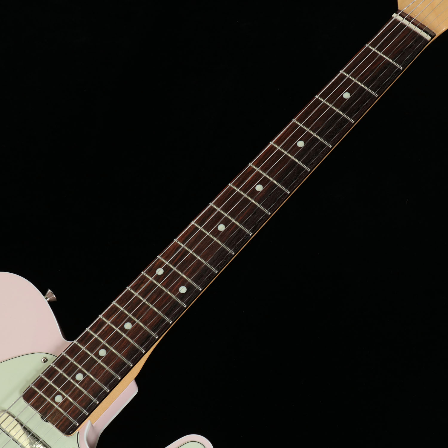 ギターボディ・アッセンブリー テレキャスターシェイプ 楽天市場】《特典付き》Fender / Made in Japan Traditional