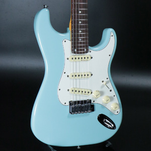 FENDER MADE IN JAPAN / ストラトキャスタータイプ / エレキ