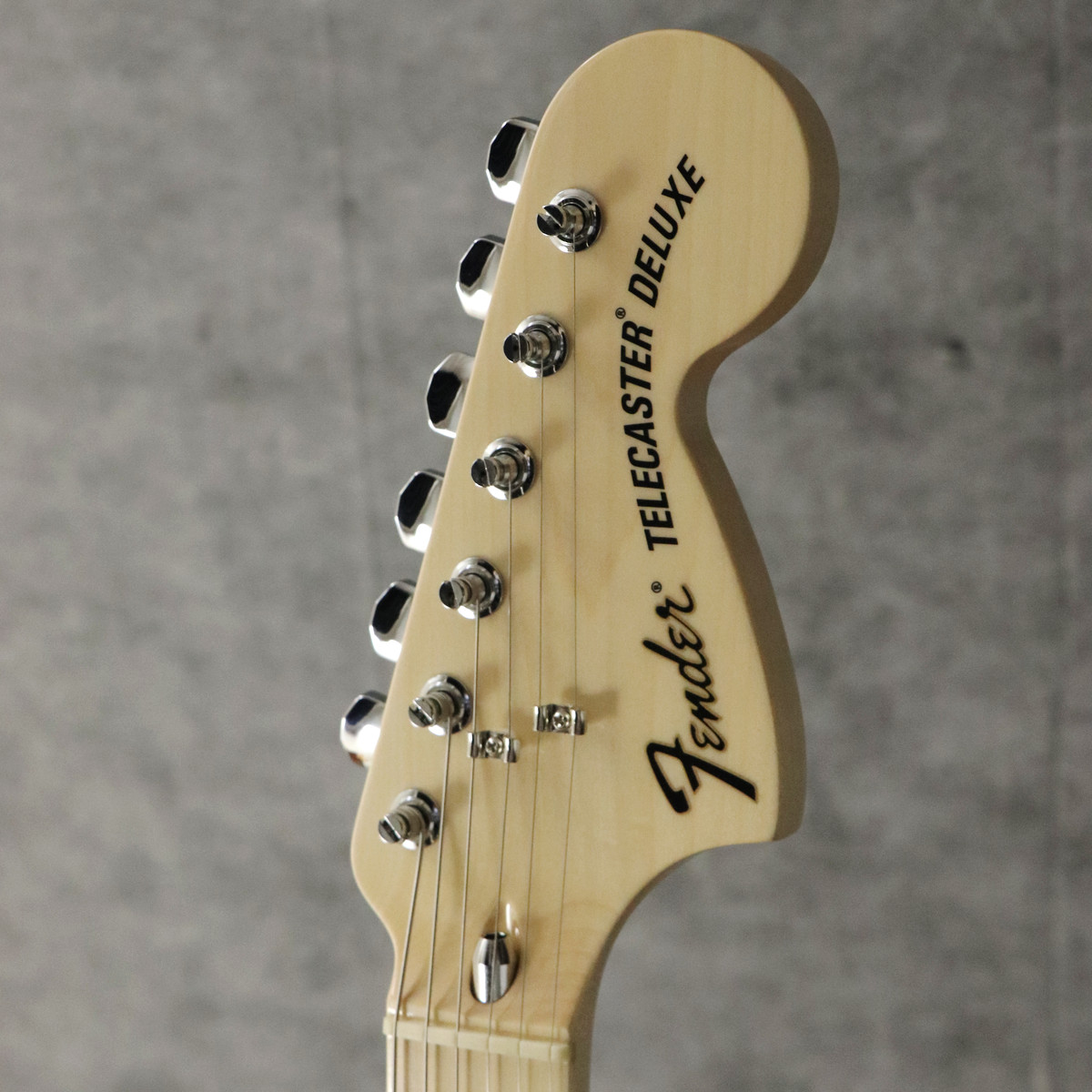 ギター Fender MIJ Traditional Telecaster Deluxe Made in Japan Traditional '70s Telecaster® Deluxe – Fender