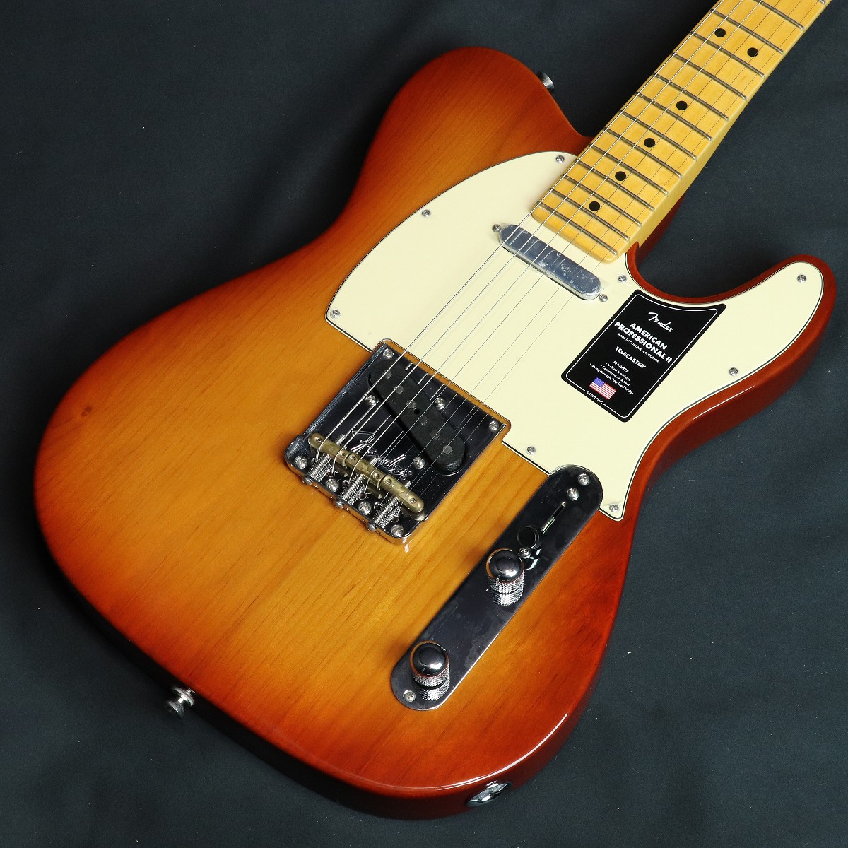 Fender USA / American Professional II Telecaster Maple Fingerboard