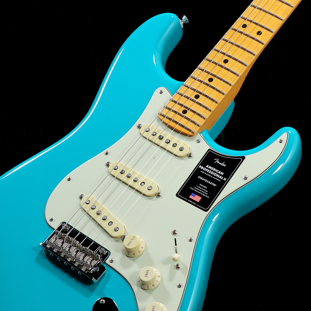 Fender American Professional Stratoメンテ済み Fender / American Professional II Stratocaster Maple Miami