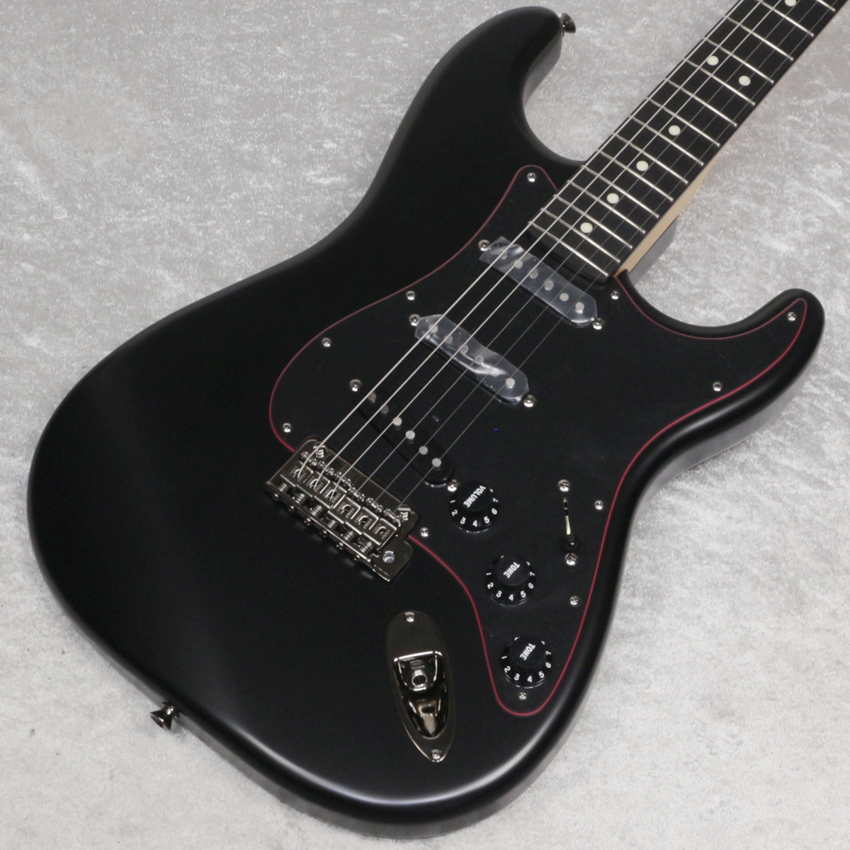 Fender / Made in Japan Limited Hybrid II Stratocaster Noir