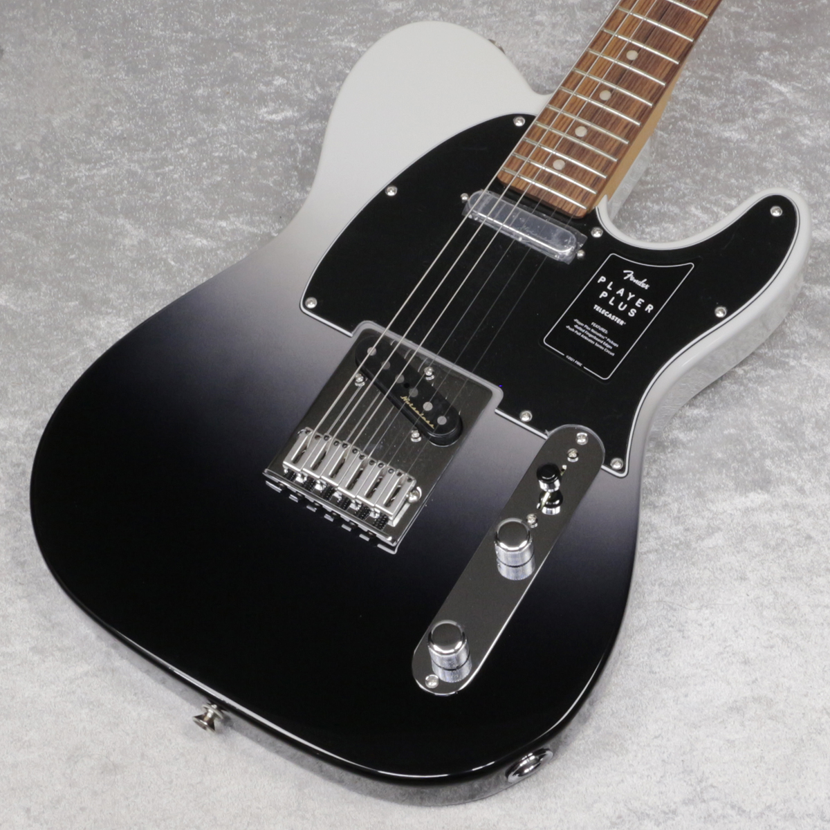 Fender / Player Plus Telecaster Pau Ferro Fingerboard Silver