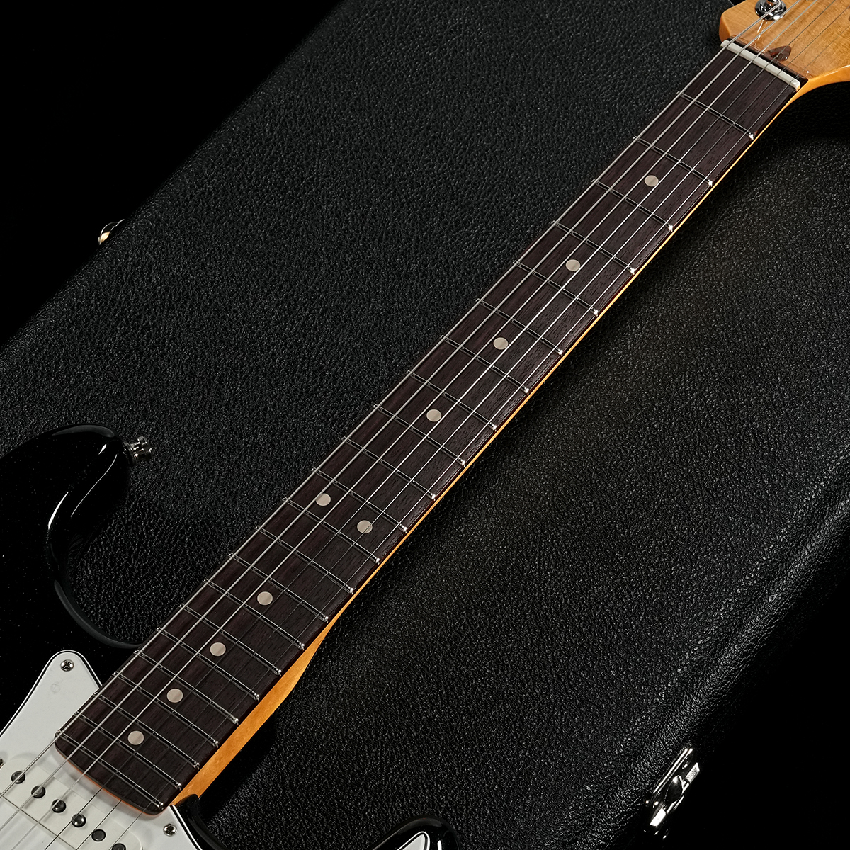 FENDER USA CustomShop Custom Deluxeストラト Fender Custom Shop Custom Deluxe Stratocaster 中古｜ギター