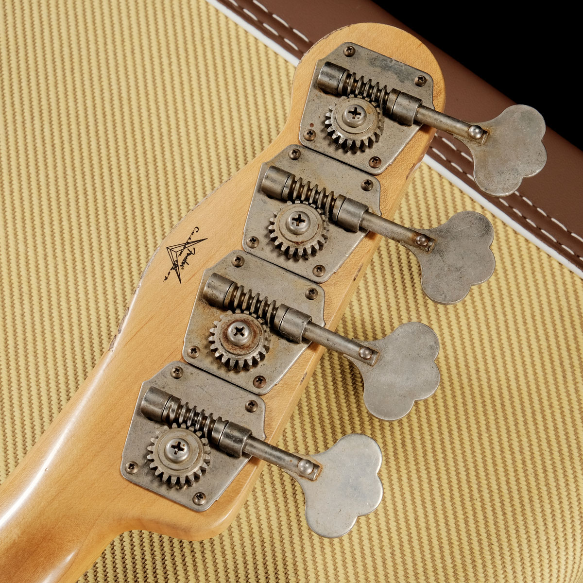 Schester エレキベース ブラウン Sterling by MUSICMAN (スターリン バイ ミュージックマン