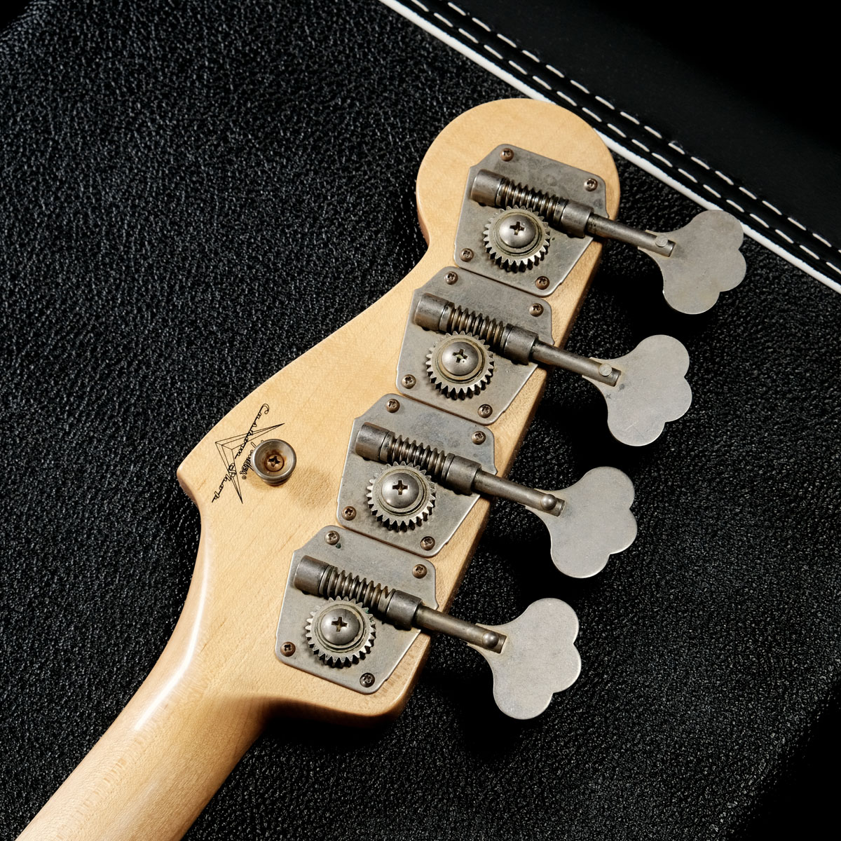 ベース Fender Custom Shop / 1965 Jazz Bass Relic Black Matching