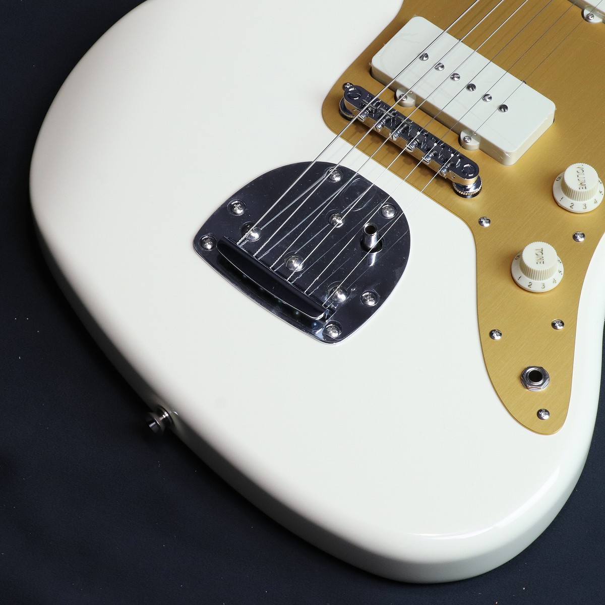 Squier by Fender / J Mascis Jazzmaster Vintage White 【S/N
