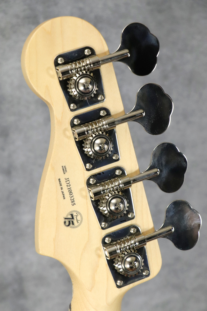 Fender / Hybrid II Precision Bass Rosewood Fingerboard Vintage White 【S/N  JD21003285】【梅田店】 | イシバシ楽器