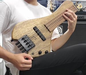 ミニ/アンプ内蔵 / エレキベース】一覧 | イシバシ楽器