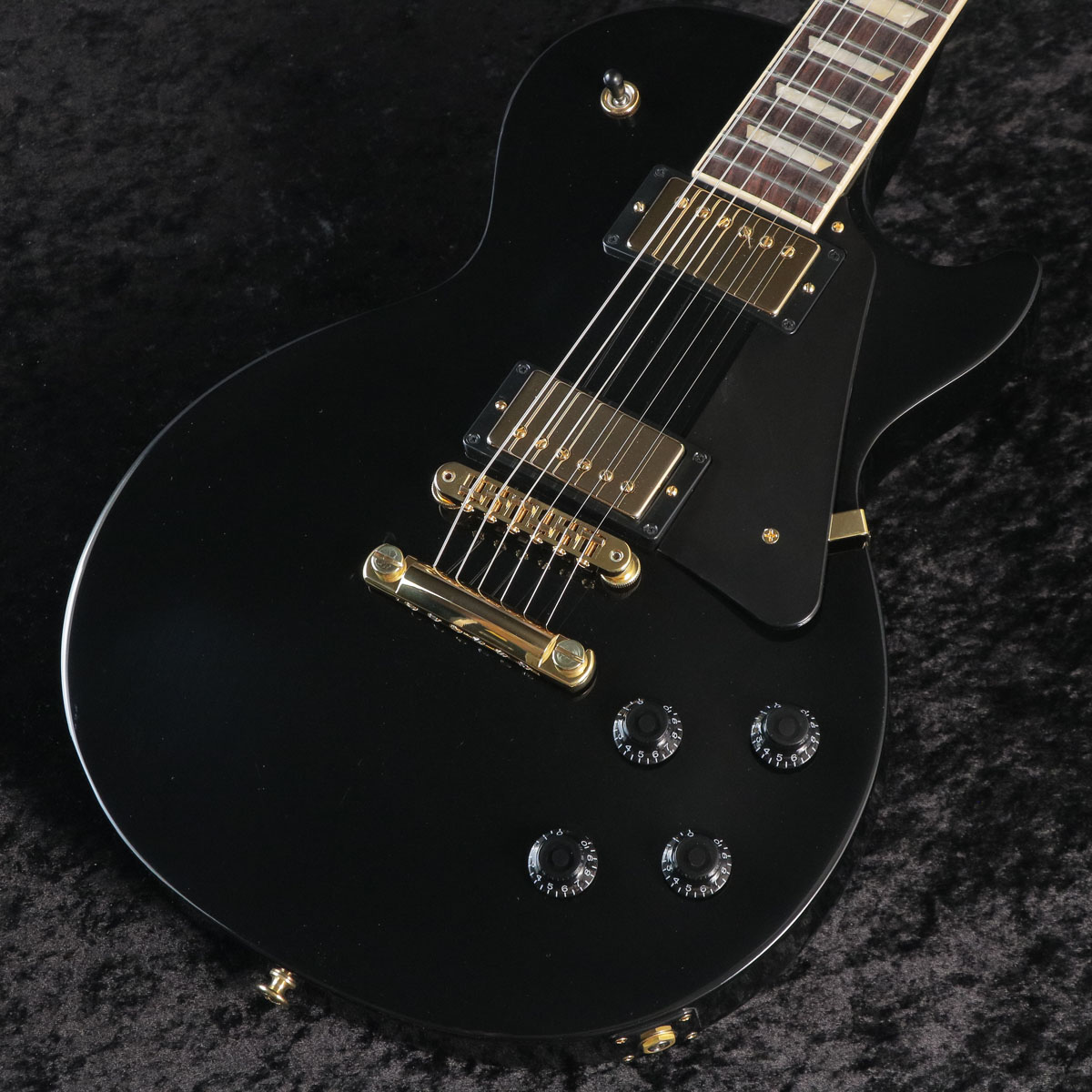 ギブソンUSA レスポール・スタジオ　オールブラック　ハードケース付き Gibson （ギブソン）Les Paul Studio Ebony【レスポールスタジオ