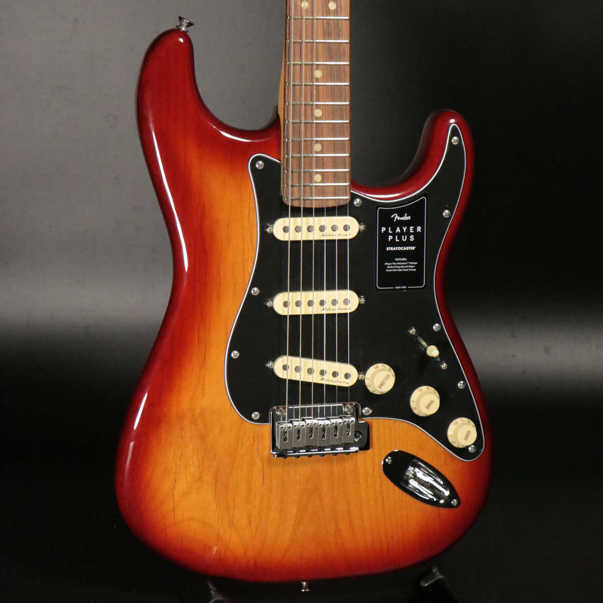 Fender Mexico Player Stratocaster サンバースト Fender Mexico 2022 PLAYER PLUS STRAT Stratocaster Yellow/Red
