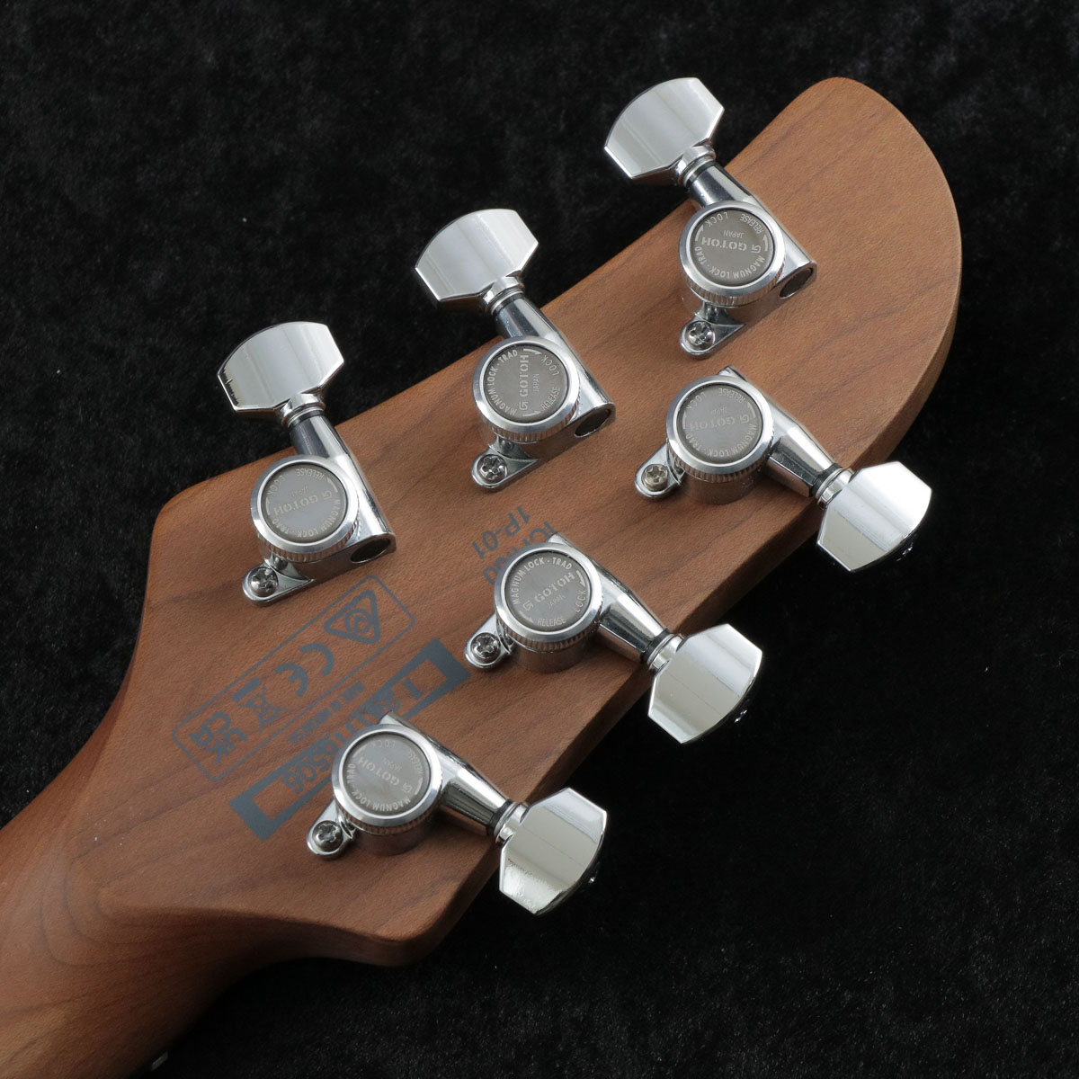 Ibanez / ICHI00-VWH (Vintage White) Ichika Nito Signature