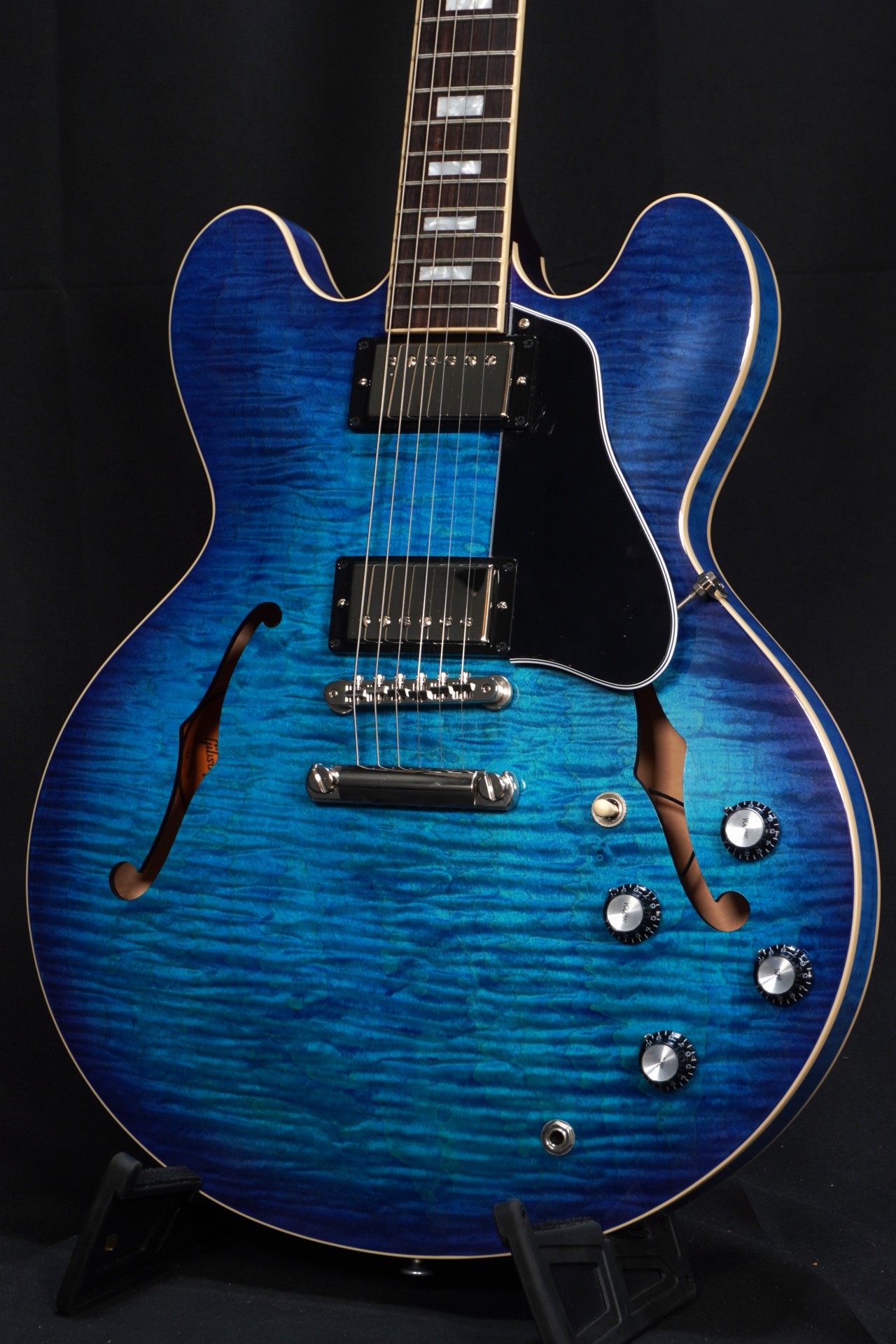 ギター Gibson ES-335 Figured Blueberry Burst Gibson USA / ES-335 Figured Blueberry Burst【S/N:222140049