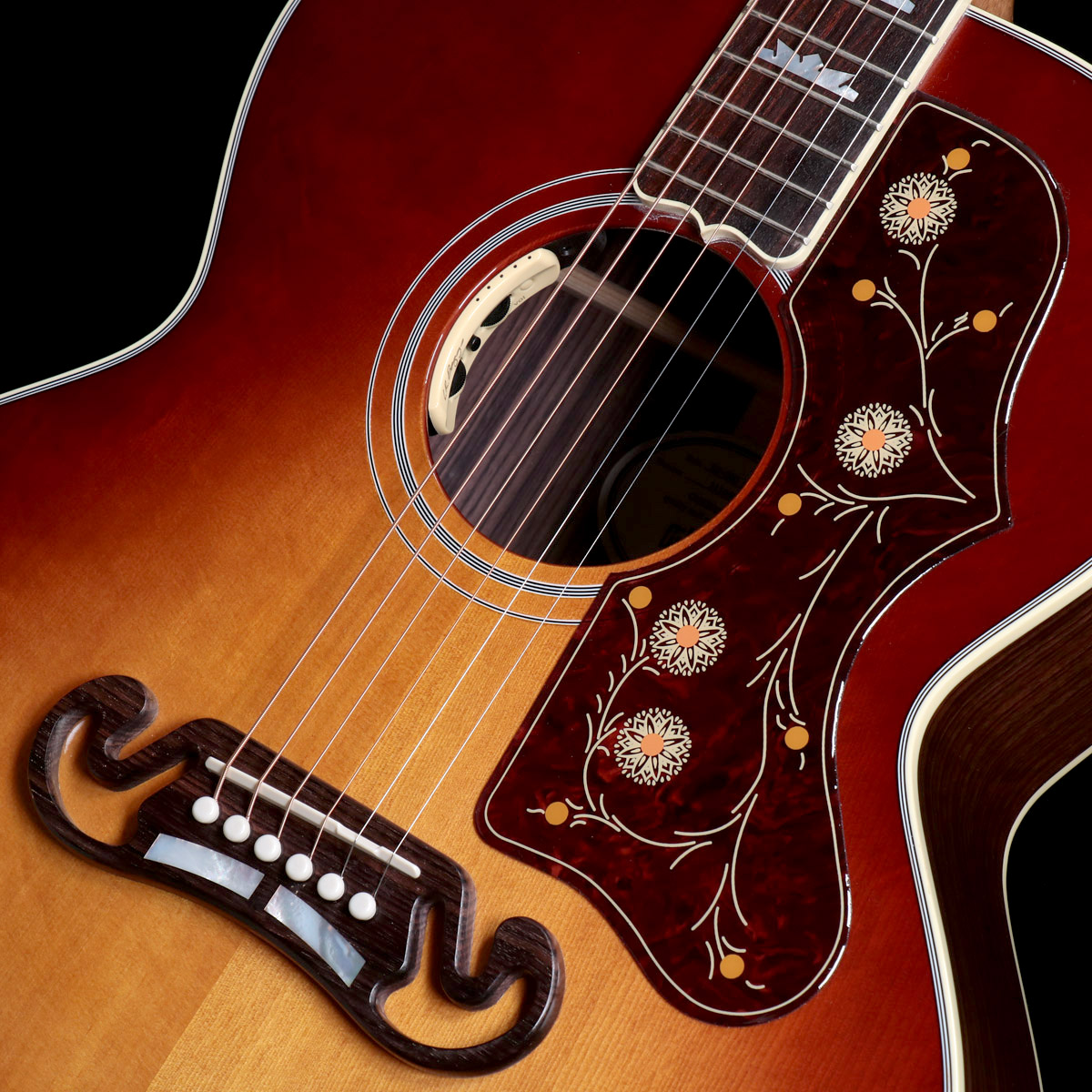 Elvis アコギ Advance Guitars / ヴィンテージアコギ専門店 on X: 