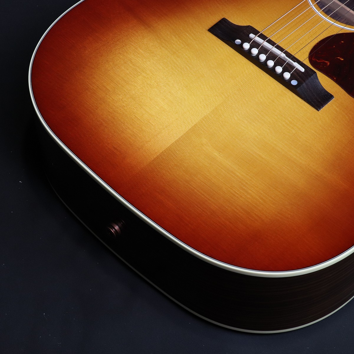 【新古品】gibson J-45 standard 2024製 Gibson J-45 Standard 2024 Vintage Sunburst Guitar 3128