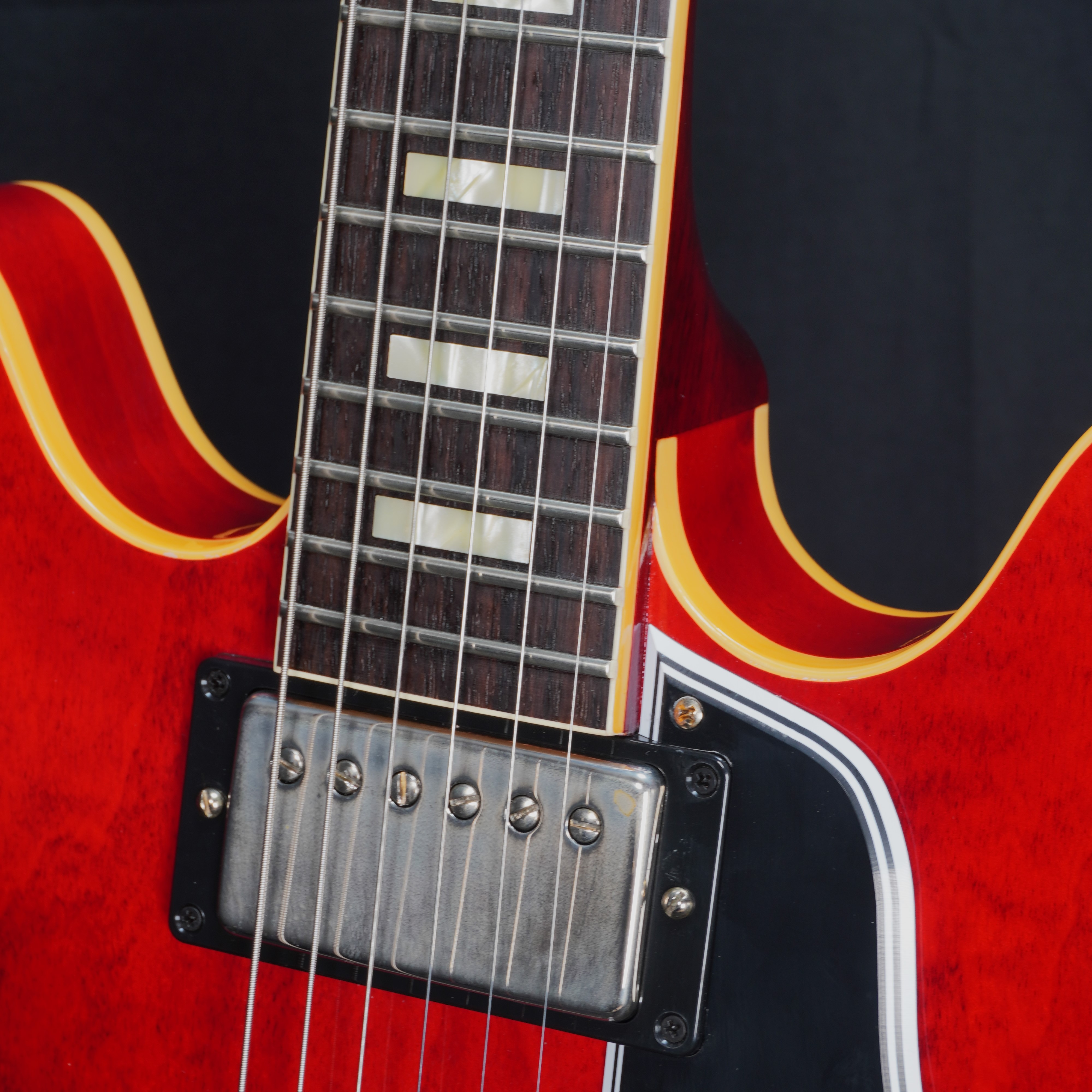 Gibson Custom Shop / 1964 ES-335 Reissue with Bigsby Gibson Custom Shop / 1964 ES-335 Reissue with Bigsby