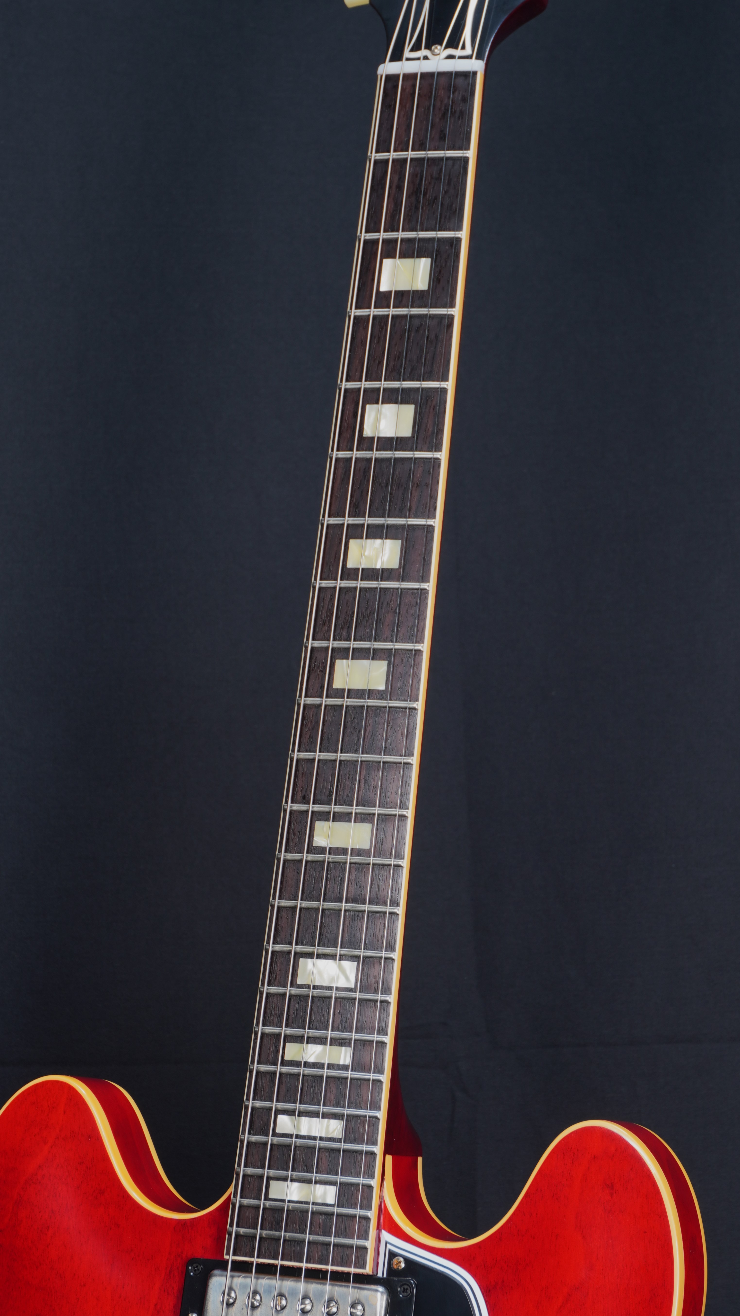 Gibson Custom Shop / 1964 ES-335 Reissue with Bigsby Gibson Custom Shop / 1964 ES-335 Reissue with Bigsby