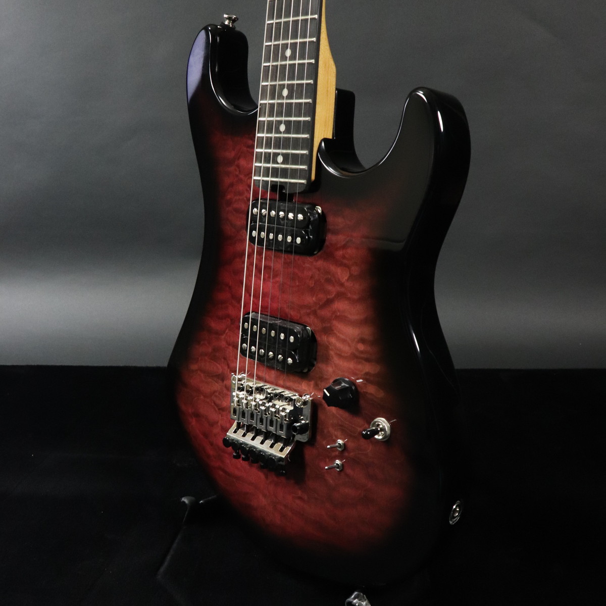 Kramer The 84 先月購入極美品 8/31まで　大幅値下げ中 Kramer The 84 先月購入極美品 8/31まで 大幅値下げ中 - メルカリ