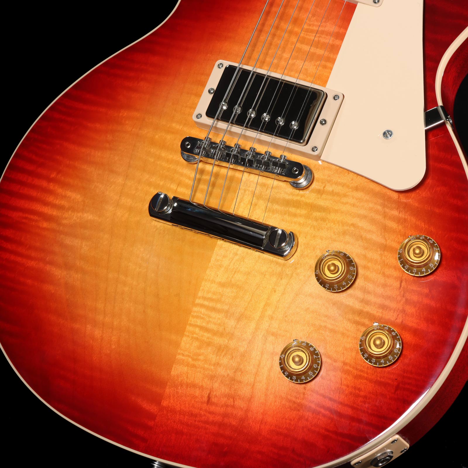 Gibson USA / Exclusive Model Les Paul Standard 50s AAA