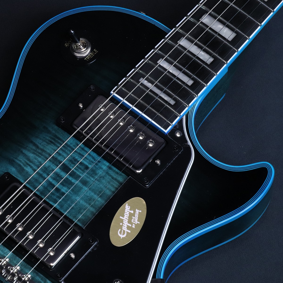 ハードケース付　Epiphone　DOT VS　美品EEシリアルgibson青島 ハードケース付 Epiphone DOT VS 美品EEシリアルgibson青島