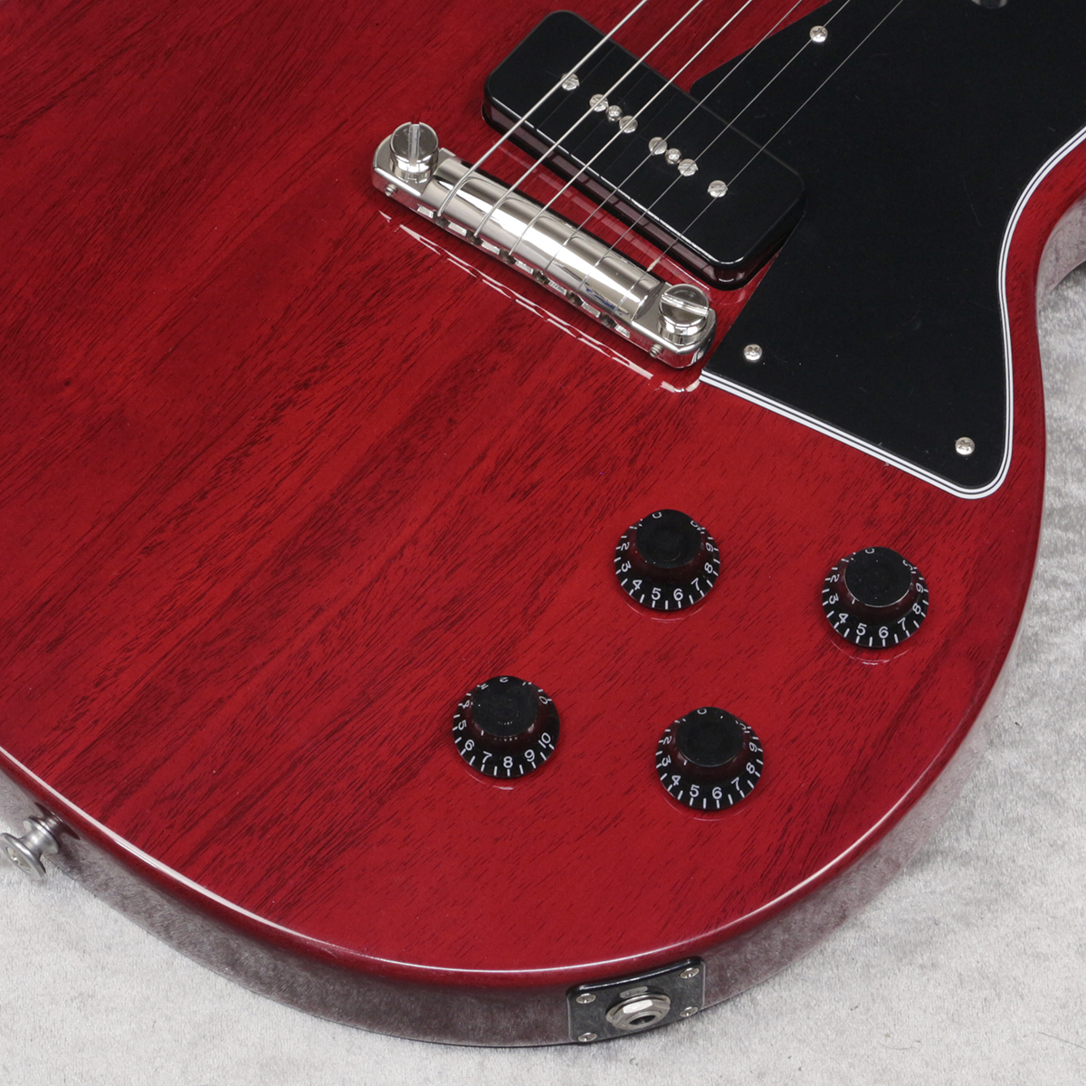 ♡あい♡　14のリボン&15デビル赤 Gibson USA / Les Paul Special Vintage Cherry(重量:3.35kg