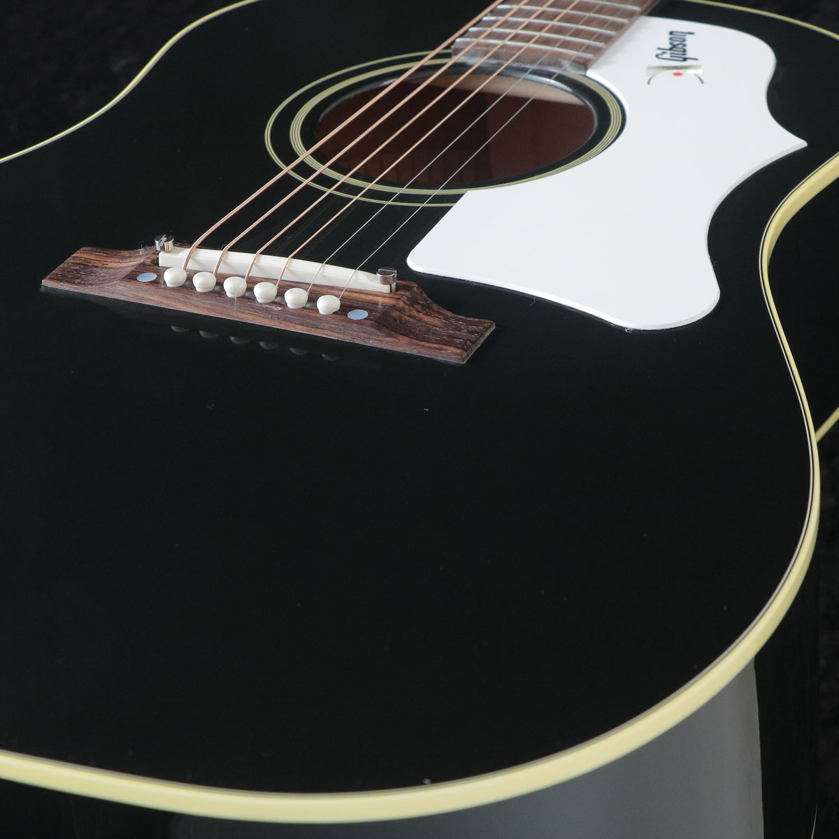 Gibson 1960's J-50 Original 2020年製 アコギ 60s J-50 Original【生産終了】 | Gibson Japan