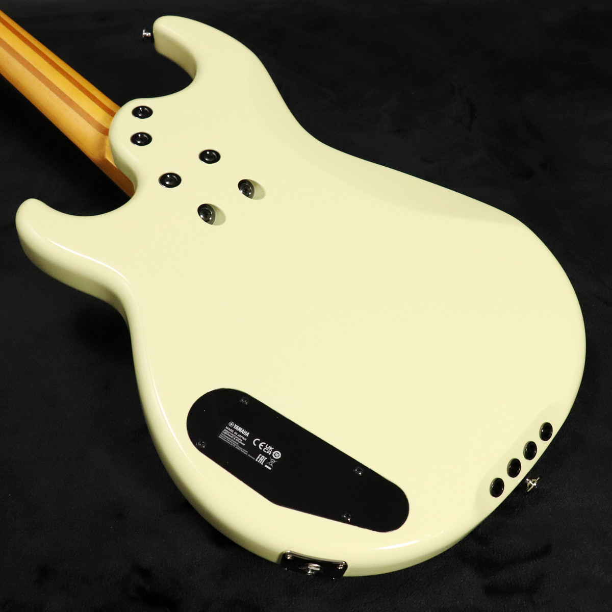 ★美品★ YAMAHA BBP34 Vintage White s-l400.jpg