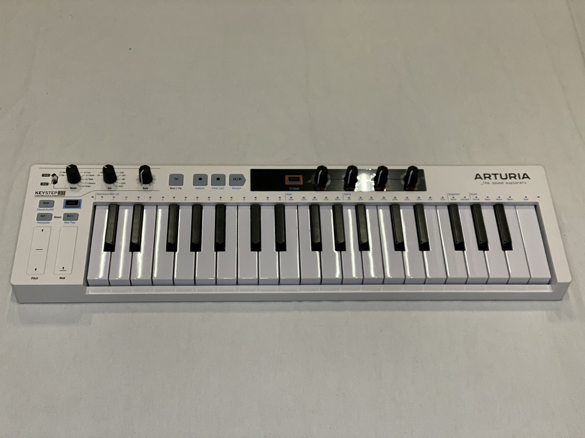 Arturia 緩く KeyStep 37 [MIDIコントローラー]