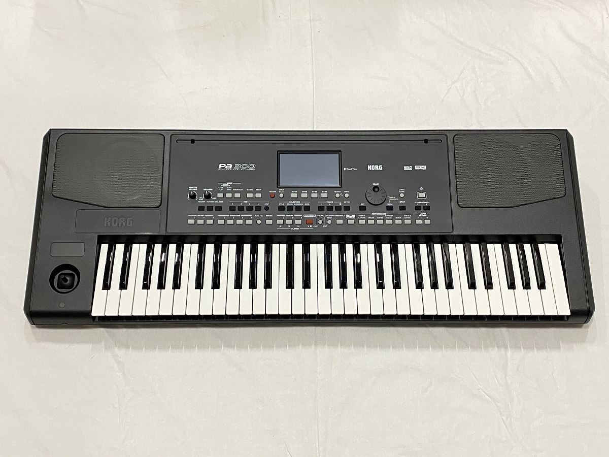 KORG コルグ / PA300 アレンジャーキーボード【2級品特価！】