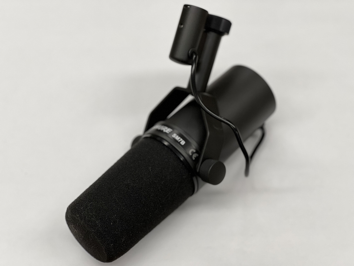 SHURE / SM7B ダイナミック型マイクロホン【アウトレット特価品