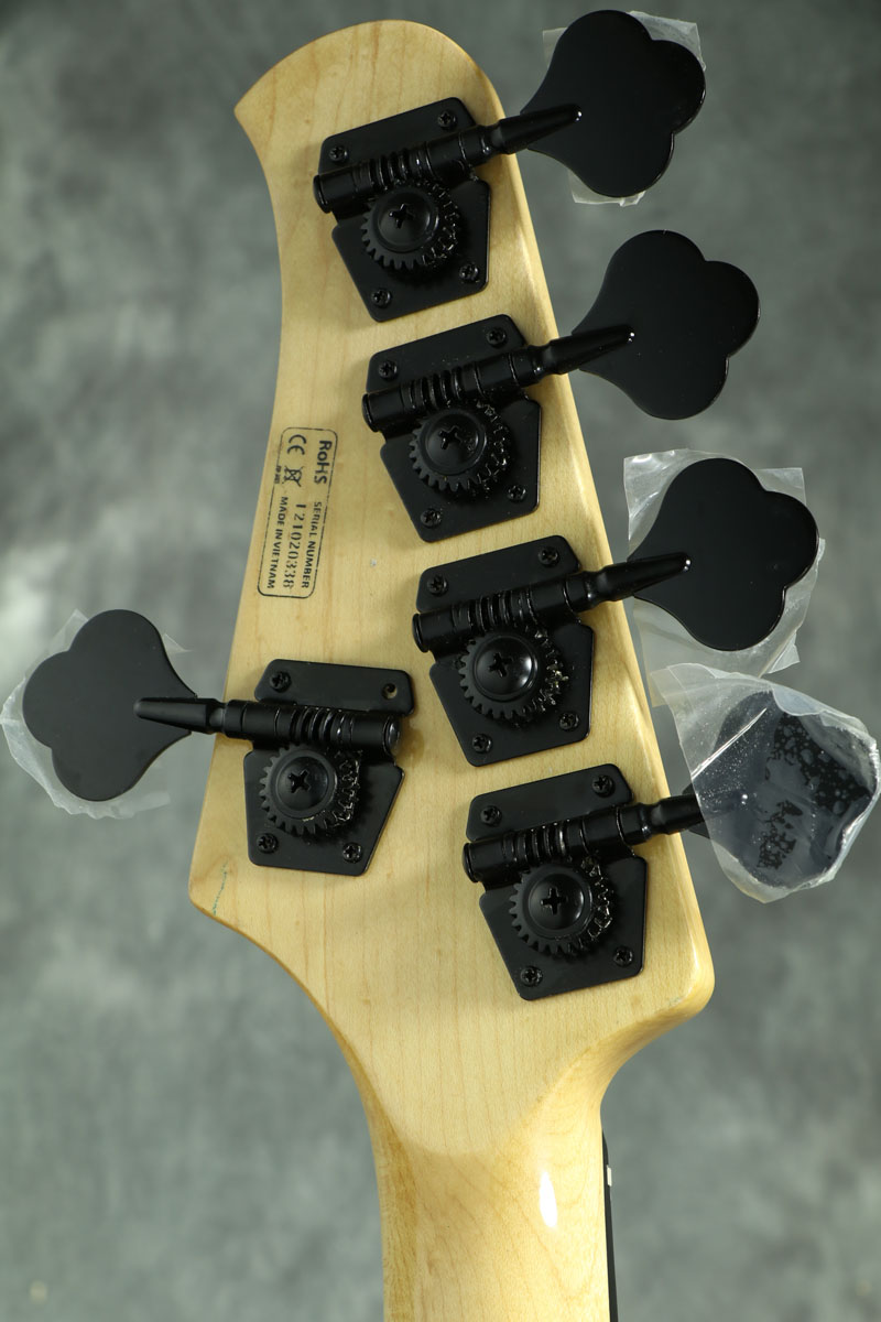 Swing Guiter Technology のエレキギターです。