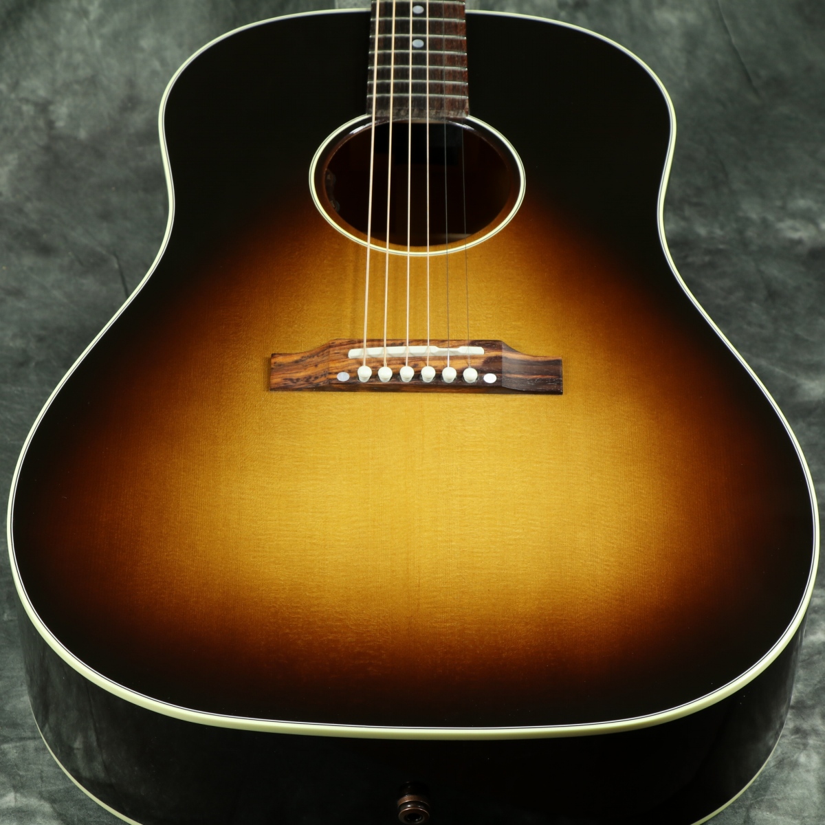 Gibson / Slash J-45 November Burst 【スラッシュシグネイチャー】 ギブソン アコースティックギター フォークギター  アコギ [SN 22391032]