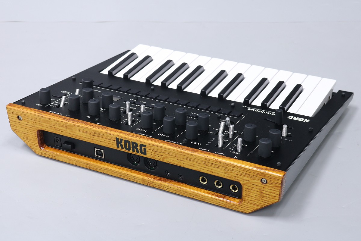 KORG monologue アナログシンセサイザー monologue - MONOPHONIC ANALOGUE SYNTHESIZER | KORG (Japan)