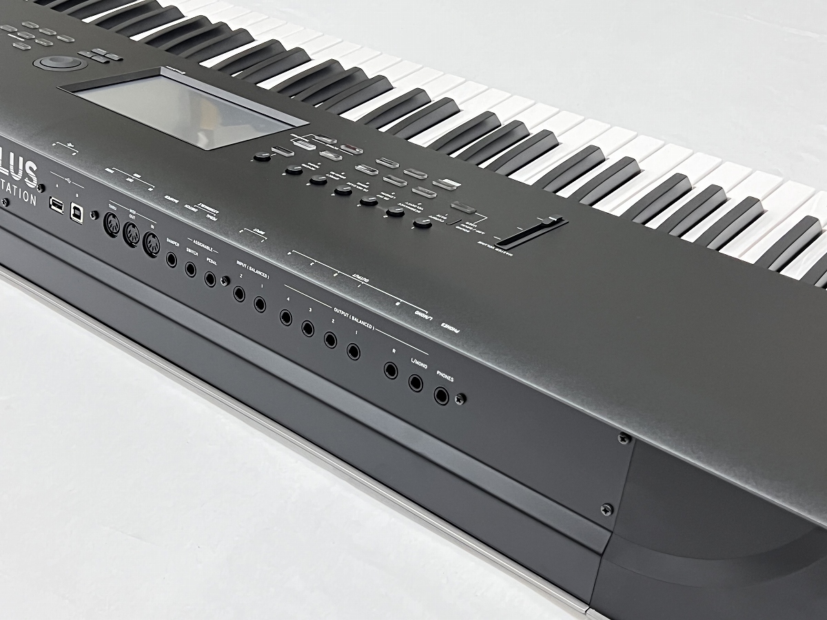 KORG NAUTILUS 73鍵 コルグ ノーチラス 美品！ KORG NAUTILUS 73鍵盤 フラグシップ ワークステーション