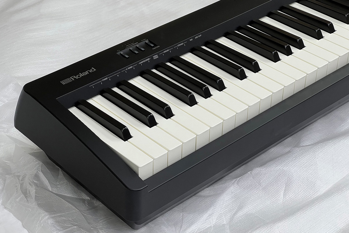 新品同様】Roland FP-10 電子ピアノ 88鍵 【ペダル、保証書付属】