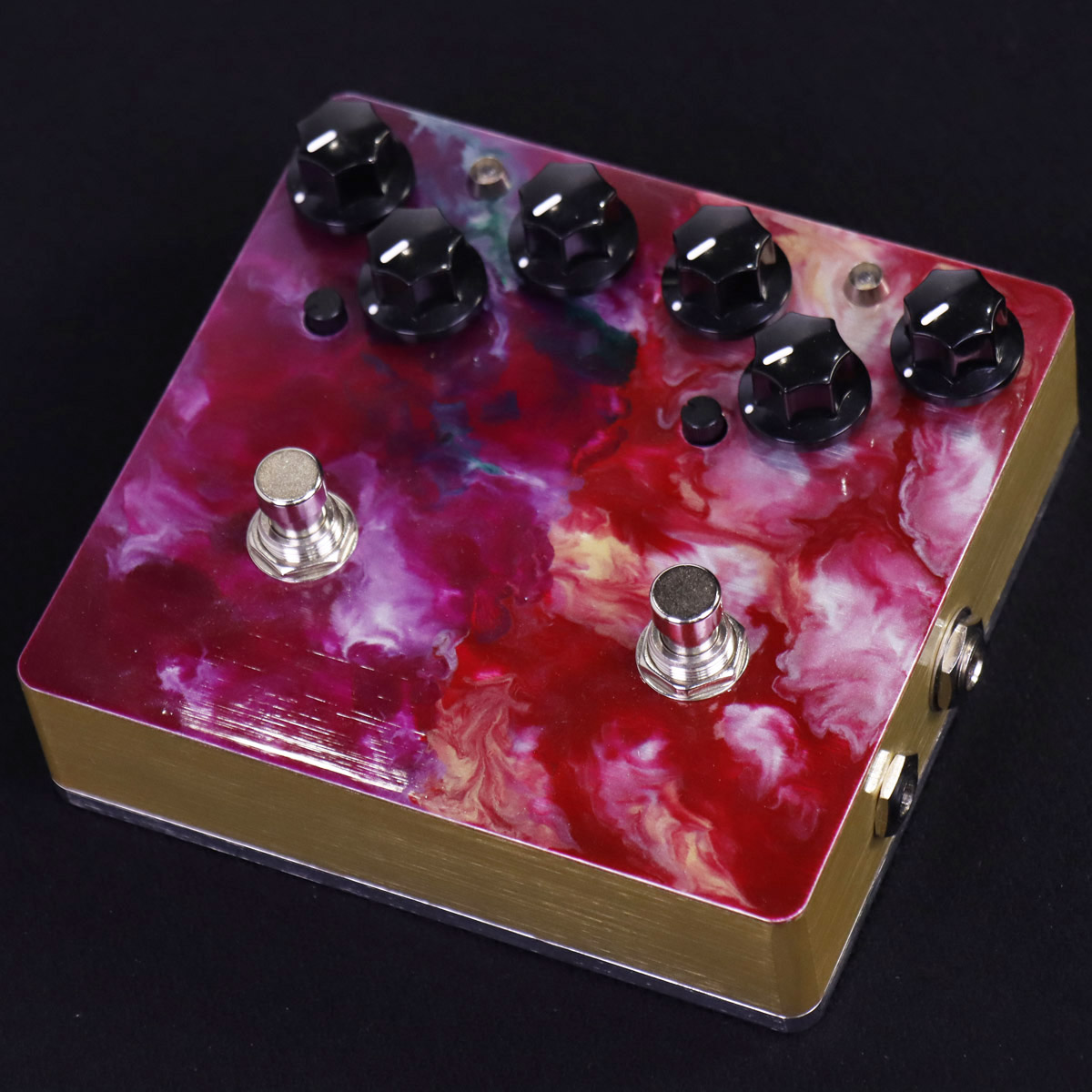Leqtique 2in1 RED+RED Redemptionist