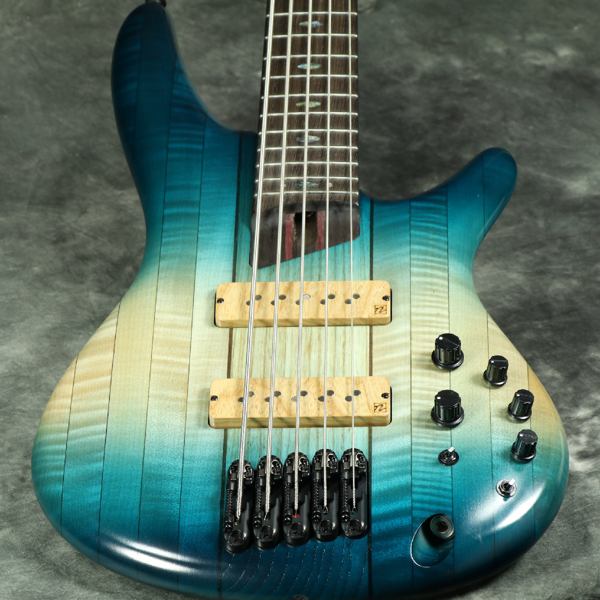 Ibanez SR Rremium 限定5弦モデル SR5CMLTD-CIL Ibanez / Premium SR5CMLTD-CIL Caribbean Islet Low Gloss 5弦