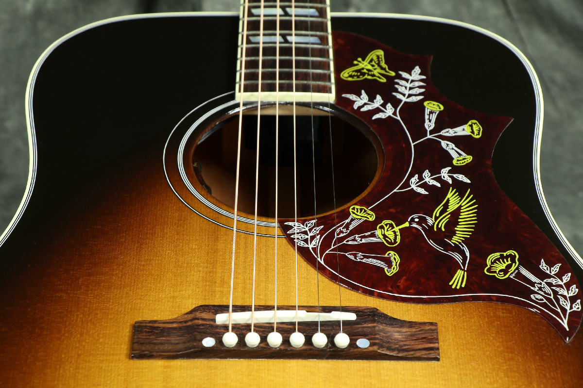 Gibson アコースティックギター Hummingbird 2014年製 Gibson - 2014 Hummingbird Quilted Maple Cherry Sunburst Used