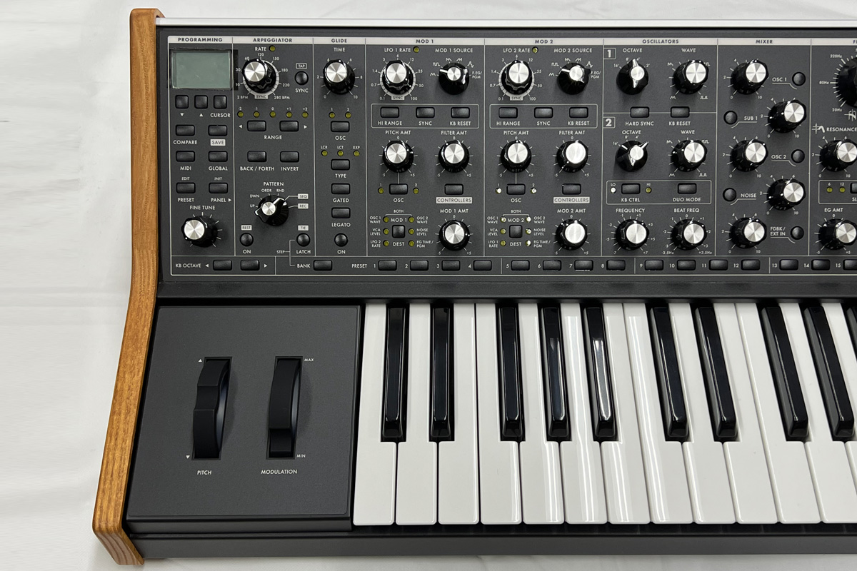 Amazon.com: ANALOG CASES Moog Subsequent 37 / Subsequent 25