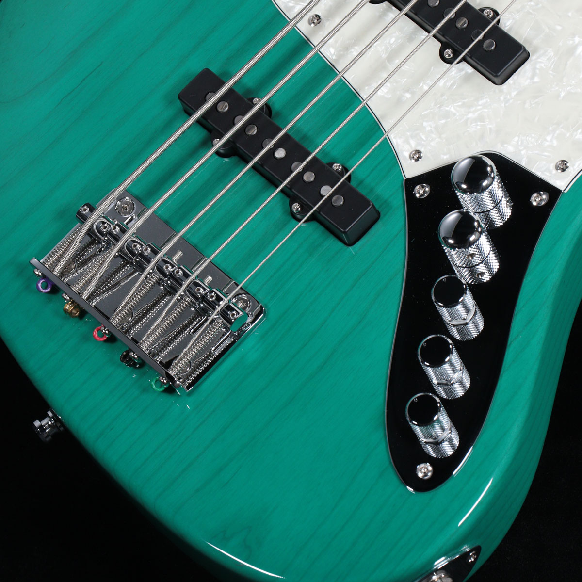 COMBAT GUITARS ディンキーJBタイプ5弦ベース（Fender Deluxe