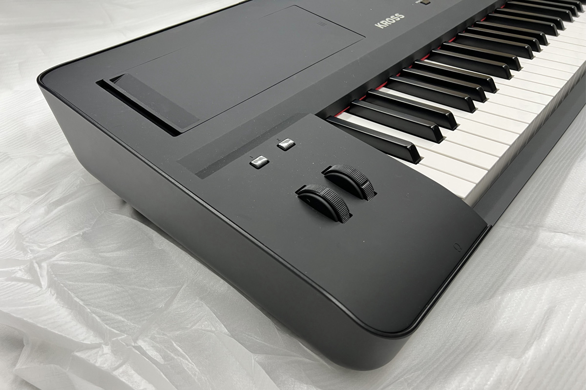 人気限定品 KORG KROSS 2 88鍵盤モデル Super Matte Black 純正ソフト