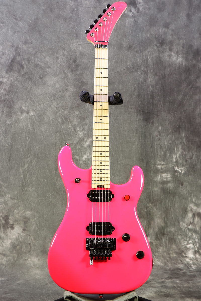 ギター 5150 EVH Striped Series 5150 Electric Guitar Striped Red Black