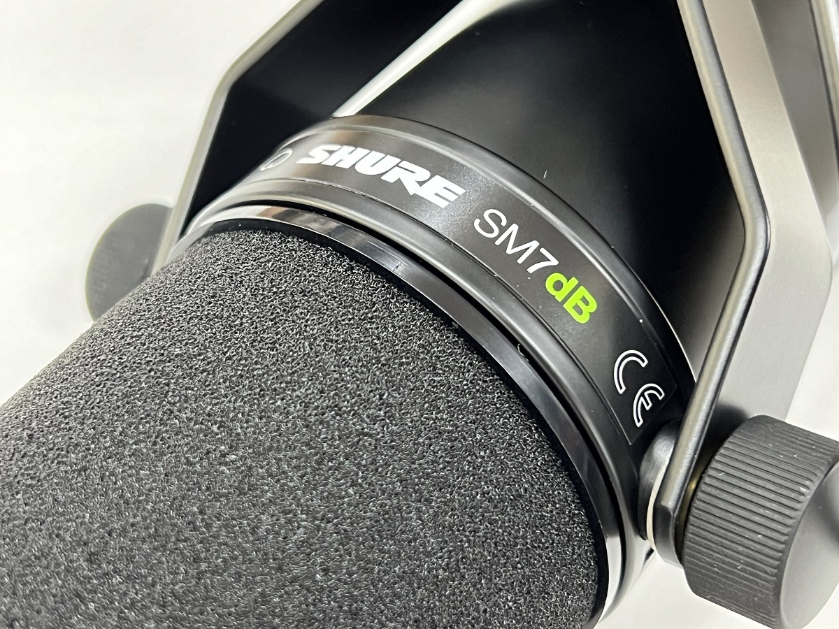 SHURE シュア / SM7dB プリアンプ搭載ダイナミックボーカル SHURE シュア / SM7dB プリアンプ搭載ダイナミックボーカル