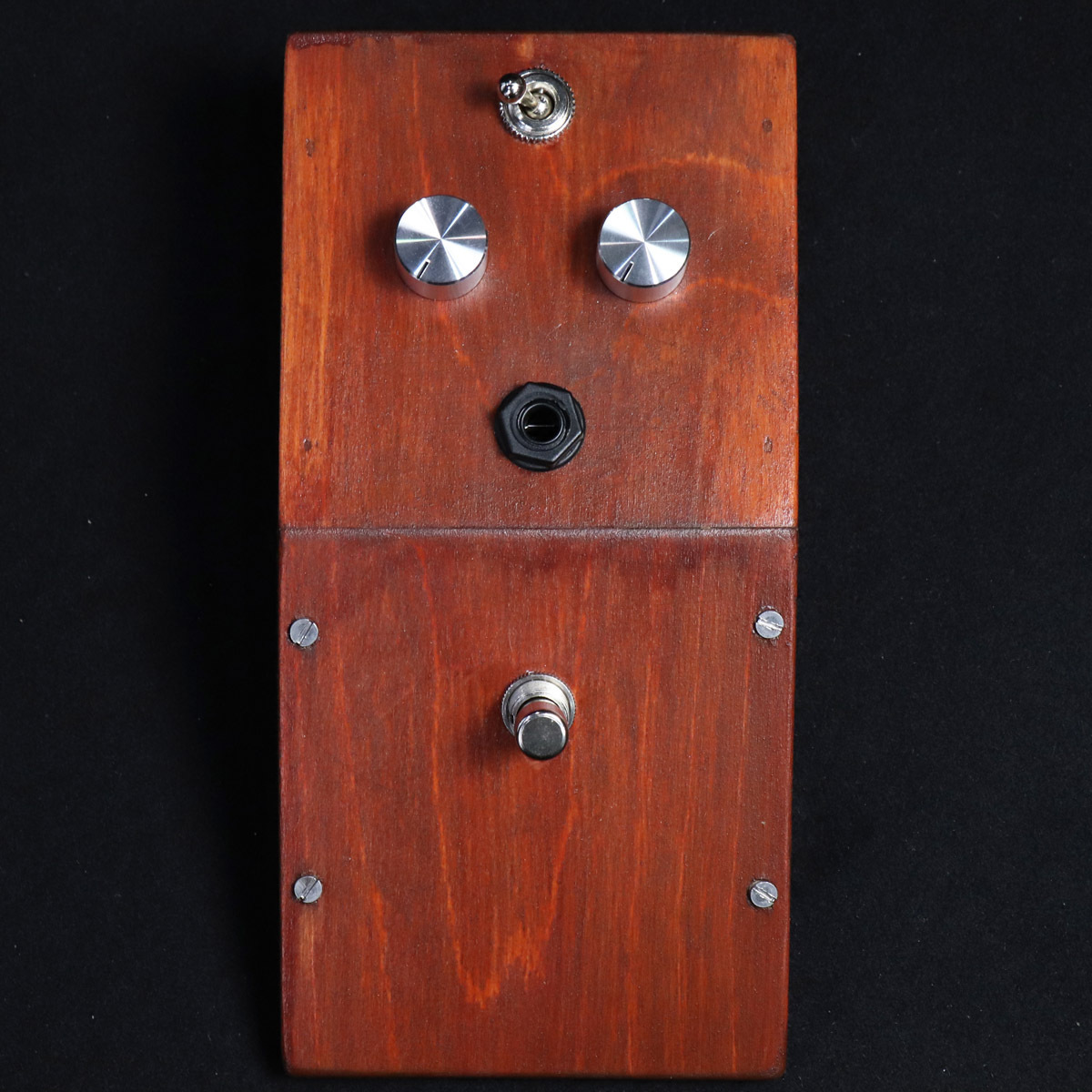 The British Pedal Company / Special Edition Wooden Case