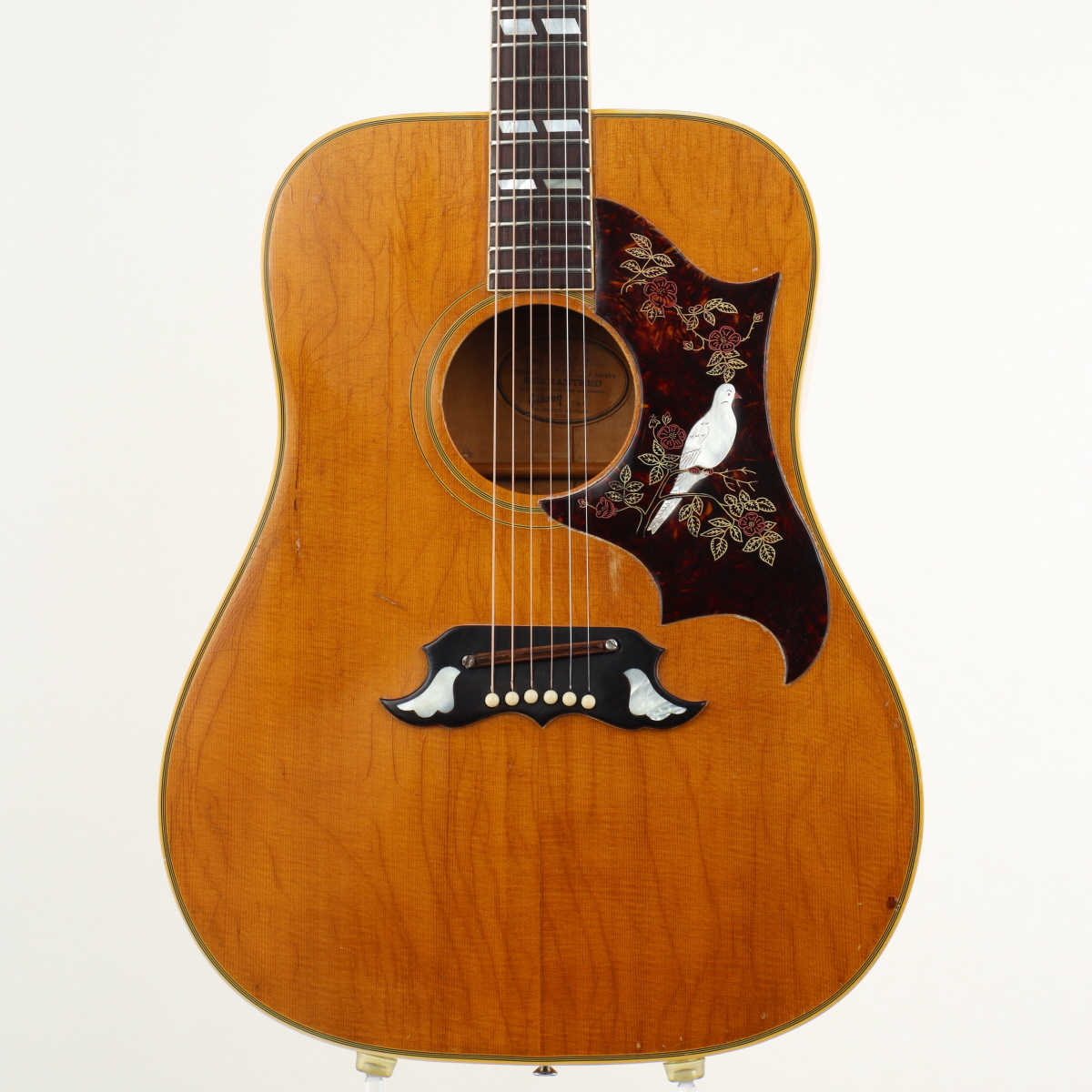 Gibson Dove 1969年　本物のヴィンテージ！ アコースティックギター Gibson Dove 1969 - ギター・楽器買取のサウンド・プラグ